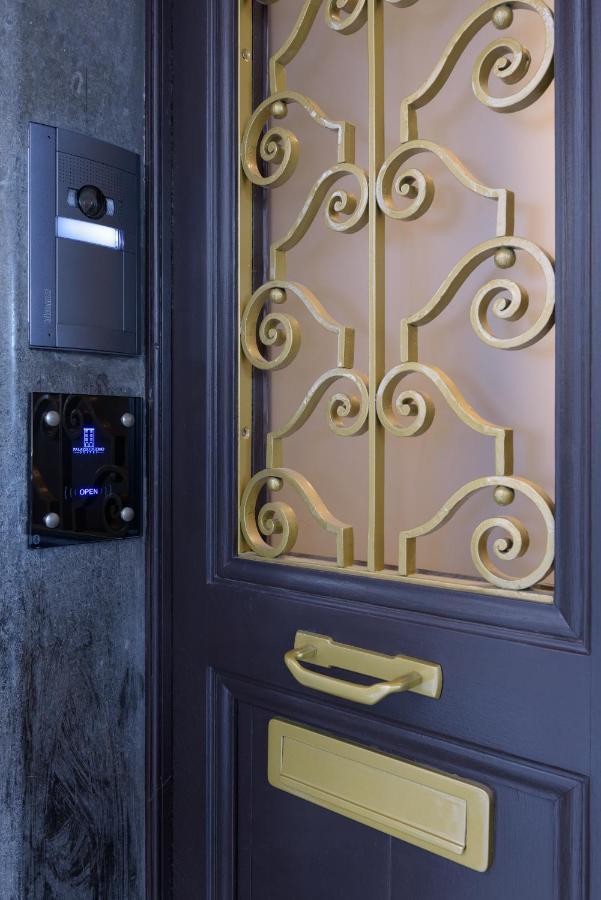 Palazzo Duomo Suites In Udine Center ภายนอก รูปภาพ