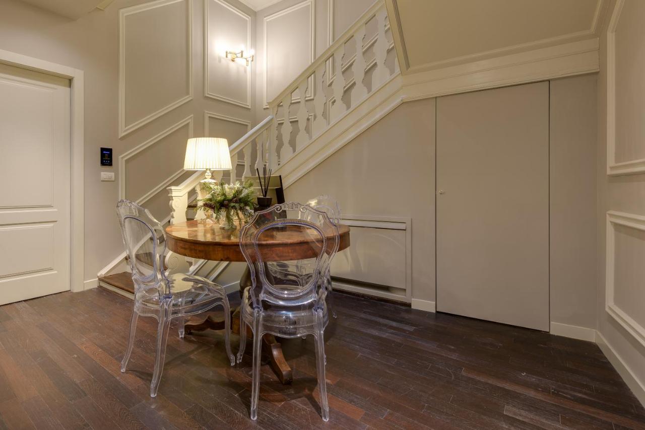 Palazzo Duomo Suites In Udine Center ภายนอก รูปภาพ
